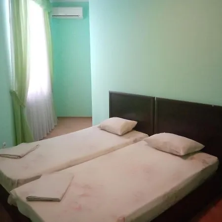 карман Han/Misafirhane Kiev